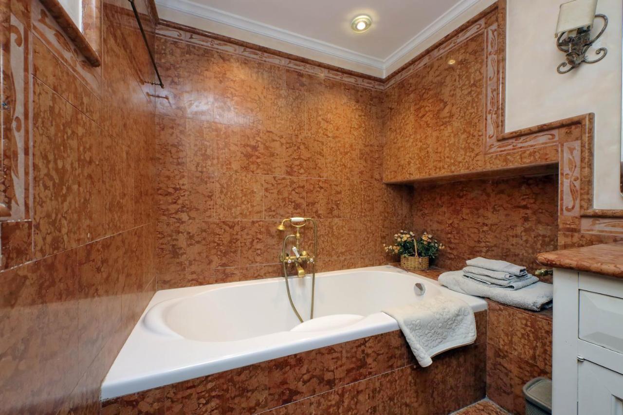 4Bnb - Luxury Trevi Apartment W Terrace Rome Luaran gambar